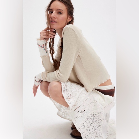 FREE PEOPLE Dipped In Floral Cardi Top - Picture 4 of 13